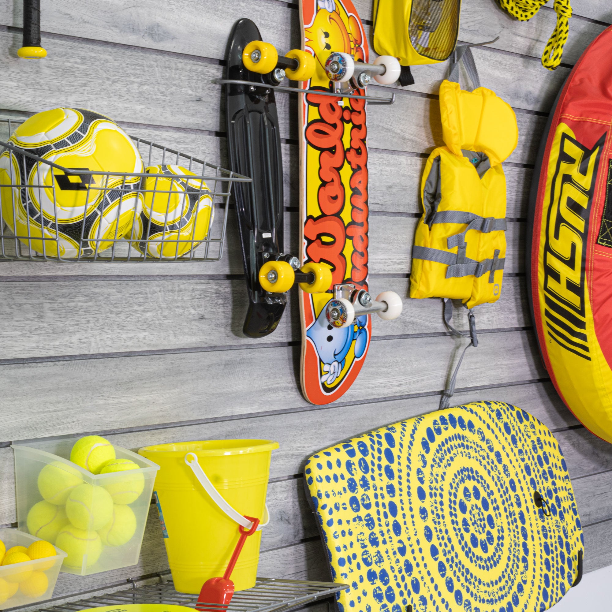 PROCORE PLUS Gray Wood Slatwall Ultimate Bundle