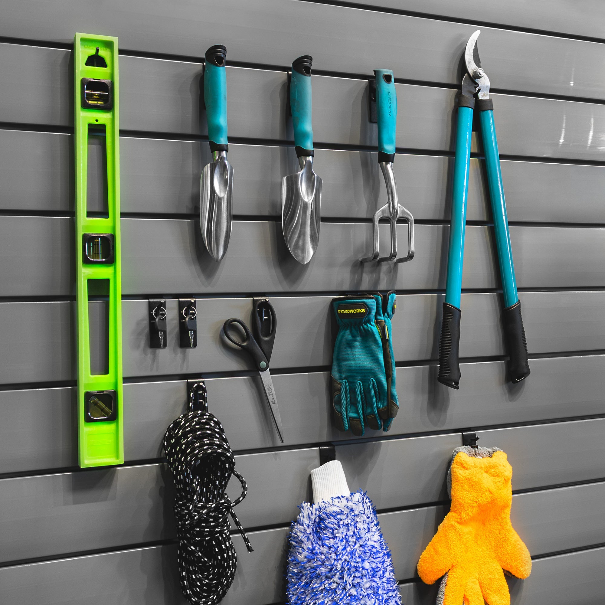 Classic Slatwall Essential Tool Bundle