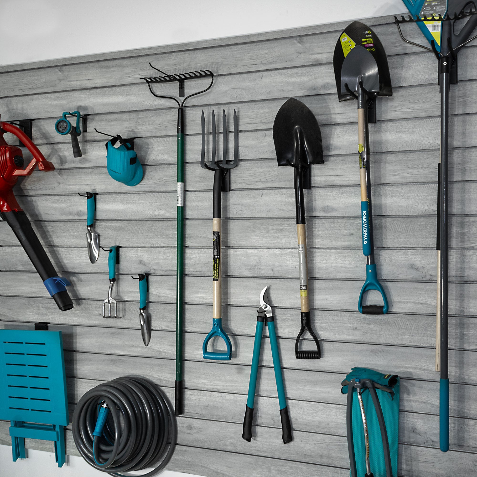 PROCORE PLUS Slatwall Basic Bundle – STEALTH